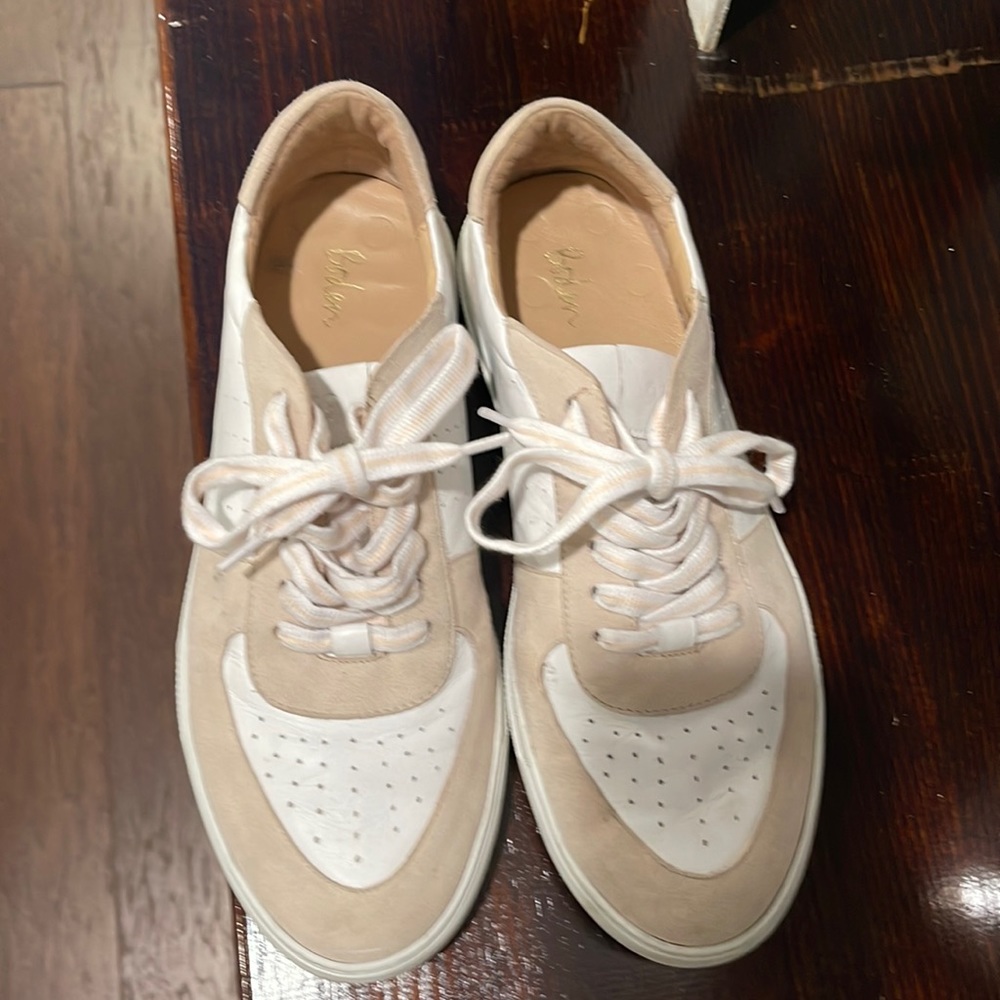 Women’s Boden white with rainbow stripe tennis shoe size 42 (size 10).